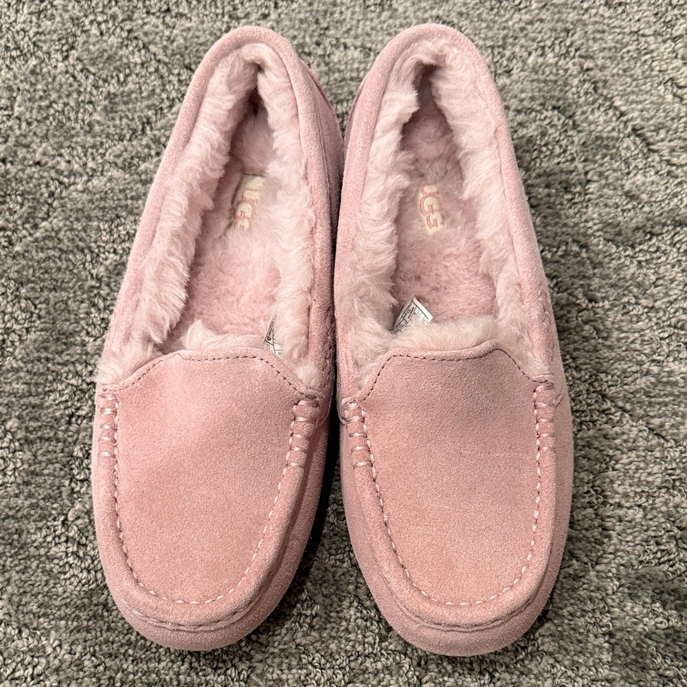 UGG Women’s Pink Suede Plush-Lined Moccasin Slippers